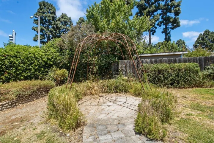 1120 Woodside Circle, Salinas, California 93901