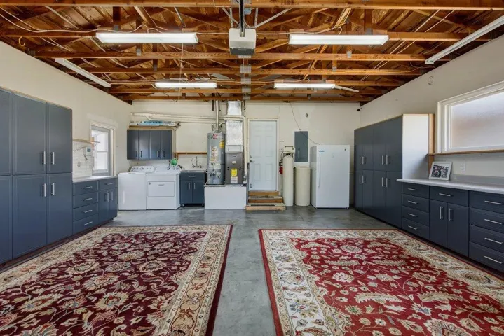 1120 Woodside Circle, Salinas, California 93901