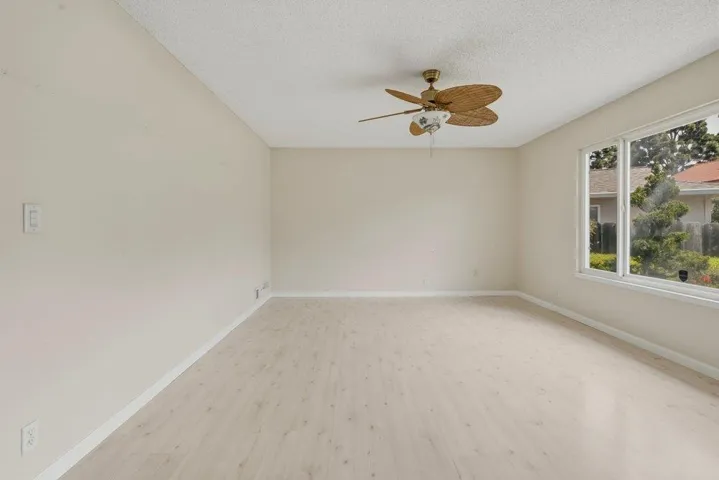 1120 Woodside Circle, Salinas, California 93901