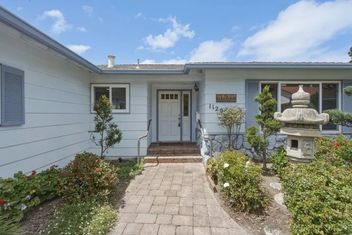 1120 Woodside Circle, Salinas, California 93901