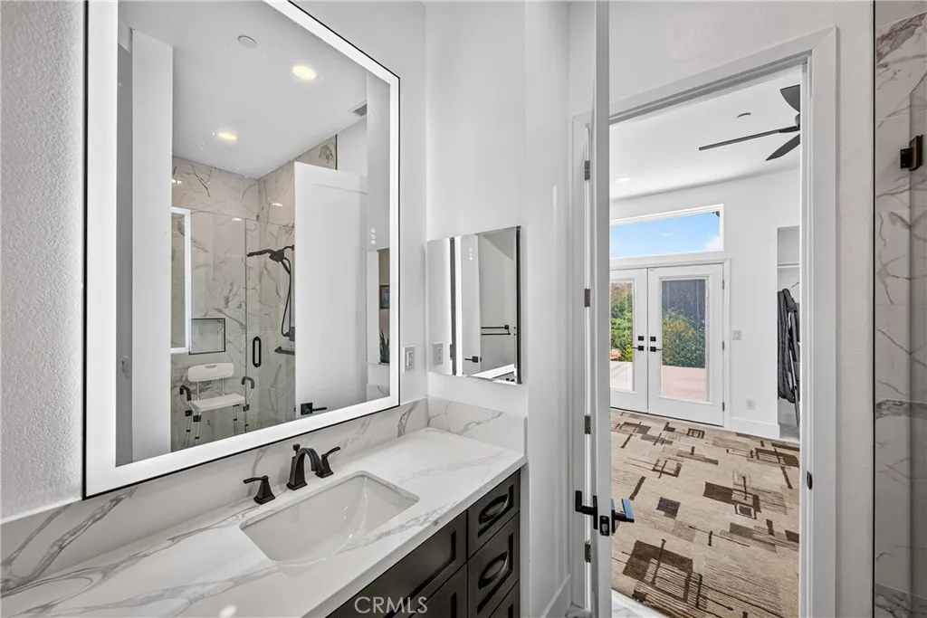 Downstairs bath 2