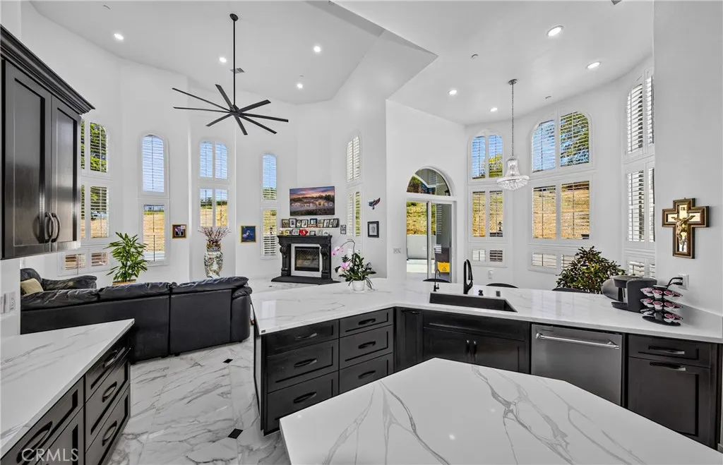 Kitchen view towards Family room