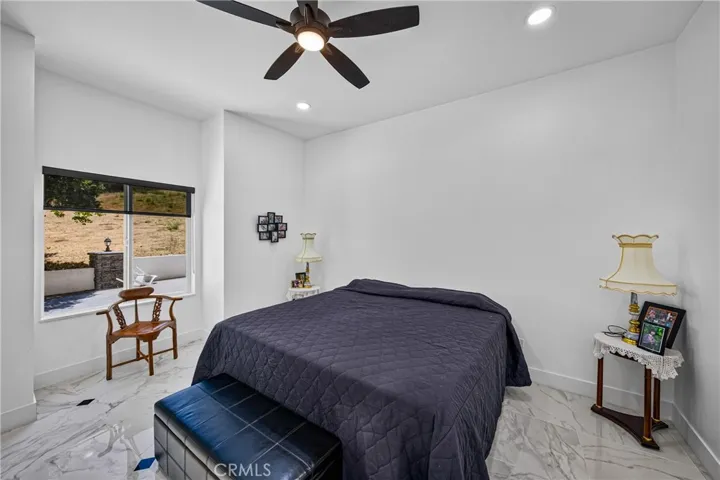 Downstairs bed 1
