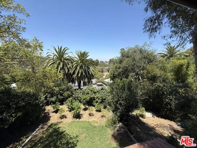 3475 N Knoll Dr, Los Angeles, California 90068