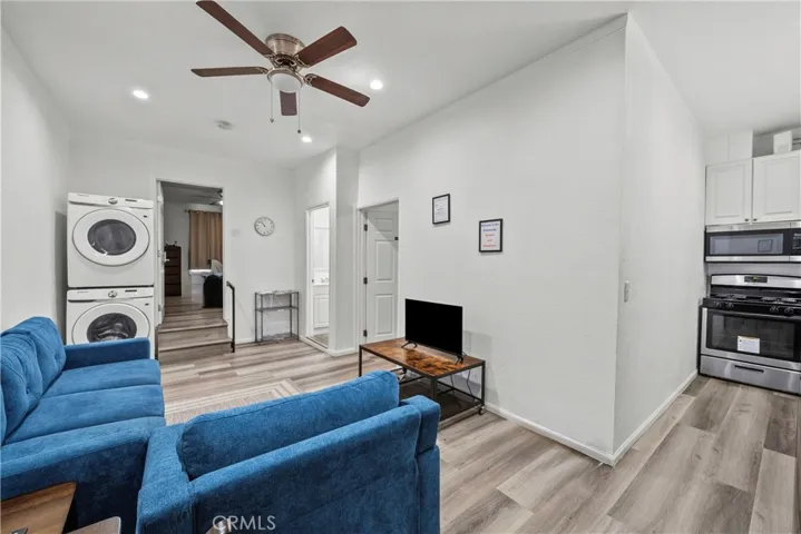 212 W Kildare Street, Lancaster, California 93534
