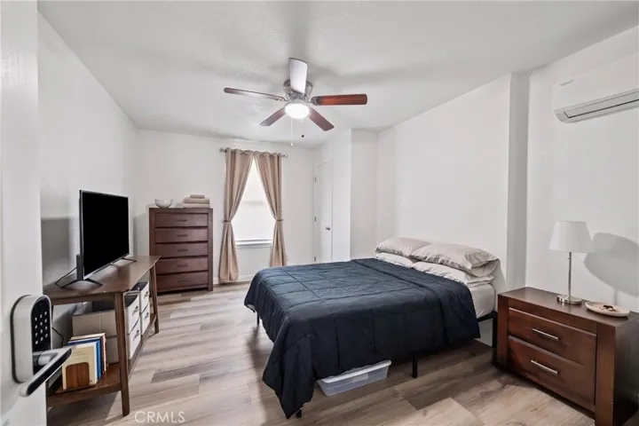 212 W Kildare Street, Lancaster, California 93534