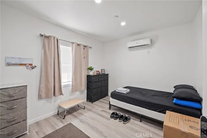 212 W Kildare Street, Lancaster, California 93534