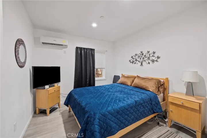 212 W Kildare Street, Lancaster, California 93534