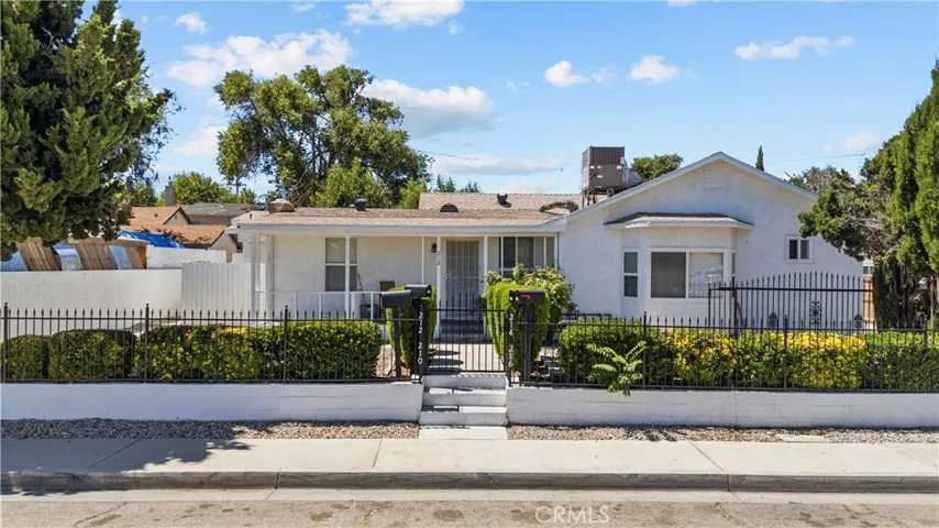 212 W Kildare Street, Lancaster, California 93534
