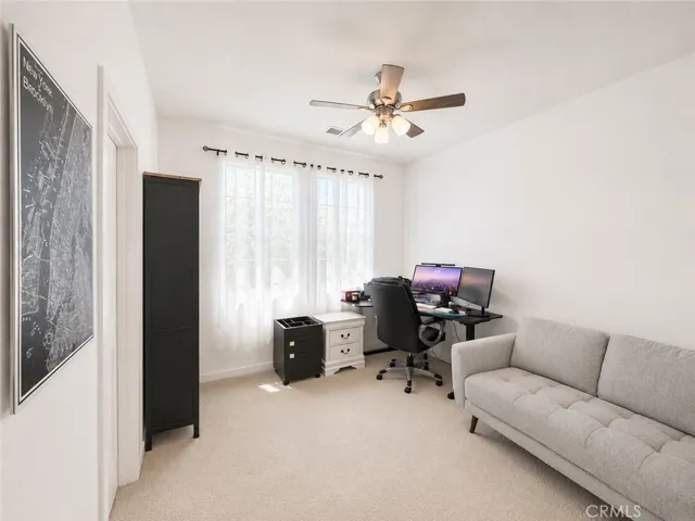46 Finch, Lake Forest, California 92630