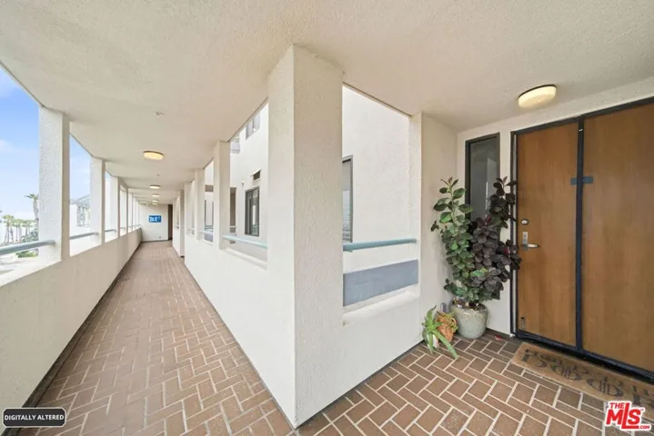 122 Ocean Park Boulevard 507, Santa Monica, California 90405