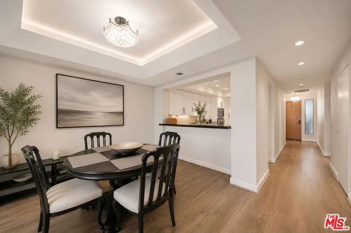 122 Ocean Park Boulevard 507, Santa Monica, California 90405