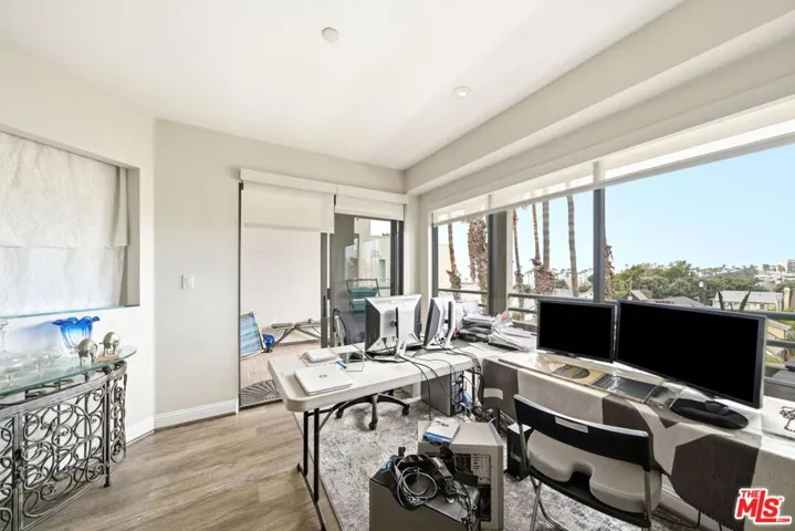 122 Ocean Park Boulevard 507, Santa Monica, California 90405