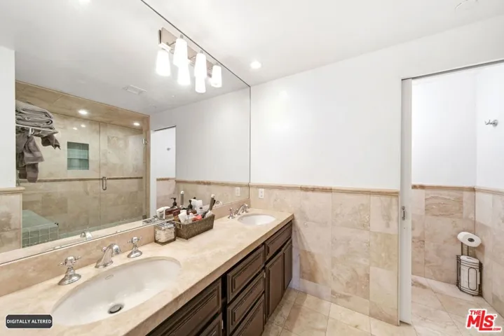 122 Ocean Park Boulevard 507, Santa Monica, California 90405