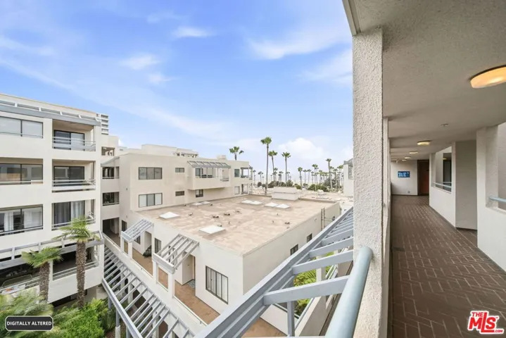 122 Ocean Park Boulevard 507, Santa Monica, California 90405