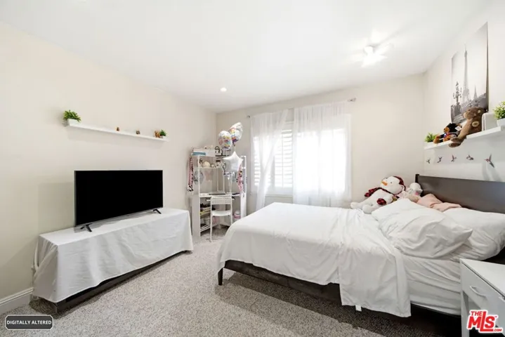 122 Ocean Park Boulevard 507, Santa Monica, California 90405