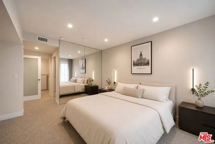 122 Ocean Park Boulevard 507, Santa Monica, California 90405