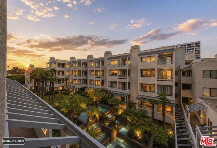 122 Ocean Park Boulevard 507, Santa Monica, California 90405