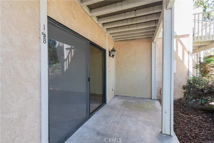 158 Flag Way, Paso Robles, California 93446