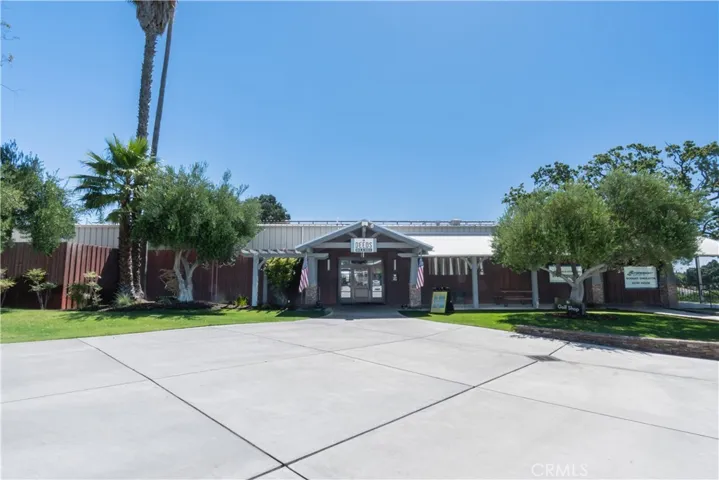 158 Flag Way, Paso Robles, California 93446