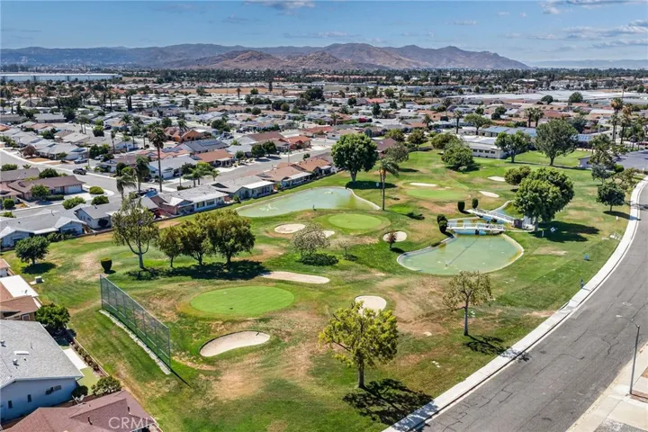 1240 W Montrose Avenue, Hemet, California 92543