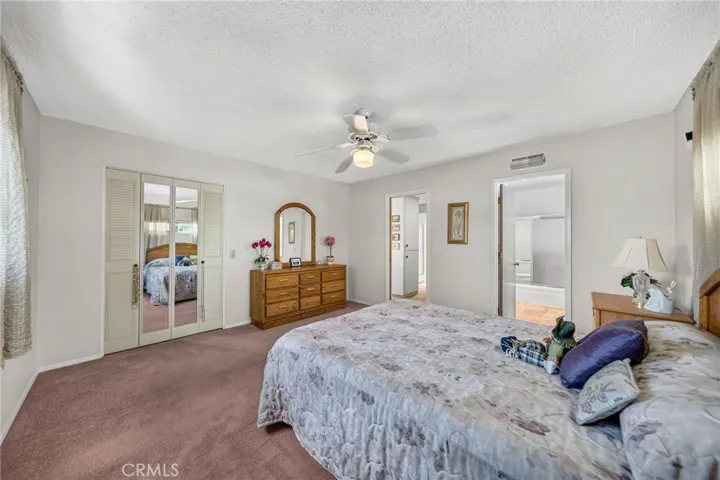 1240 W Montrose Avenue, Hemet, California 92543