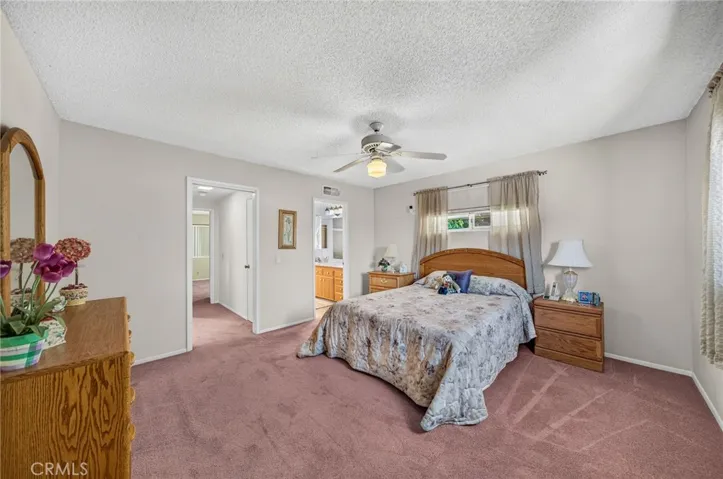 1240 W Montrose Avenue, Hemet, California 92543