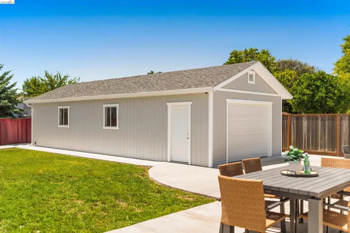 26493 Taft St, Hayward, California 94544