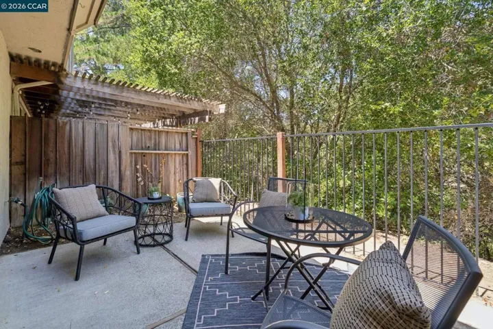 1870 Cannon Dr, Walnut Creek, California 94597