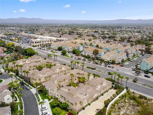 7973 Osuna Circle, Huntington Beach, California 92648