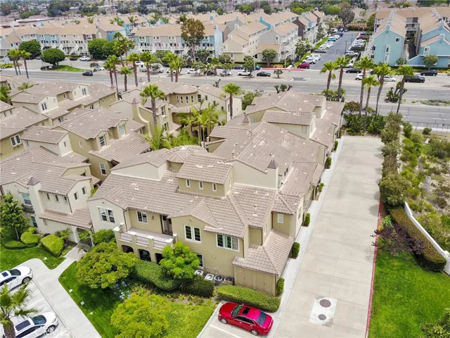 7973 Osuna Circle, Huntington Beach, California 92648