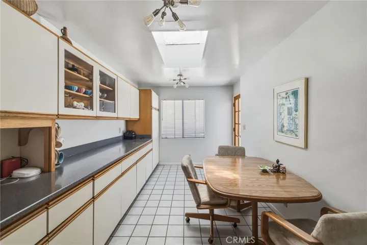 1813 5th Street, Manhattan Beach, California 90266