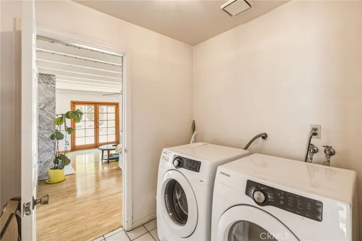 1813 5th Street, Manhattan Beach, California 90266