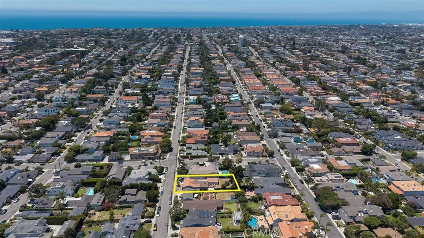 1813 5th Street, Manhattan Beach, California 90266