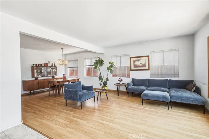 1813 5th Street, Manhattan Beach, California 90266