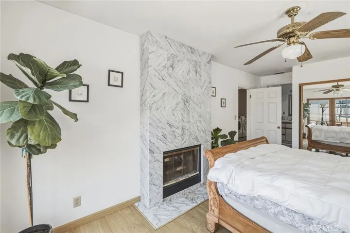 1813 5th Street, Manhattan Beach, California 90266