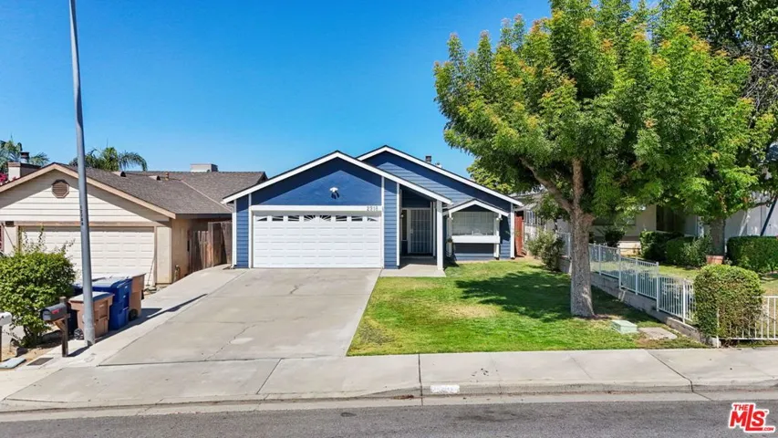 2918 La Costa Street, Bakersfield, California 93306
