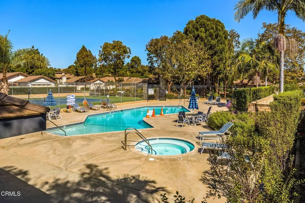 51-web-or-mls-UpmarketMedia_Laurelwood-3