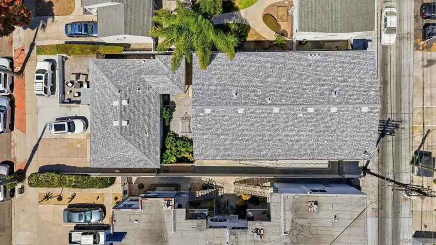 1522 24 Hornblend, San Diego, California 92109