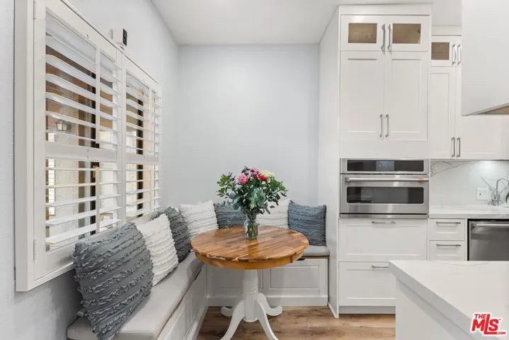 14844 Dickens Street 108, Sherman Oaks, California 91403