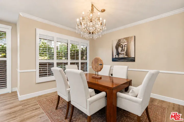 14844 Dickens Street 108, Sherman Oaks, California 91403