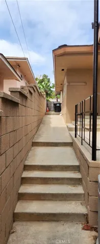 5448 W 57 Street, Los Angeles, California 90056