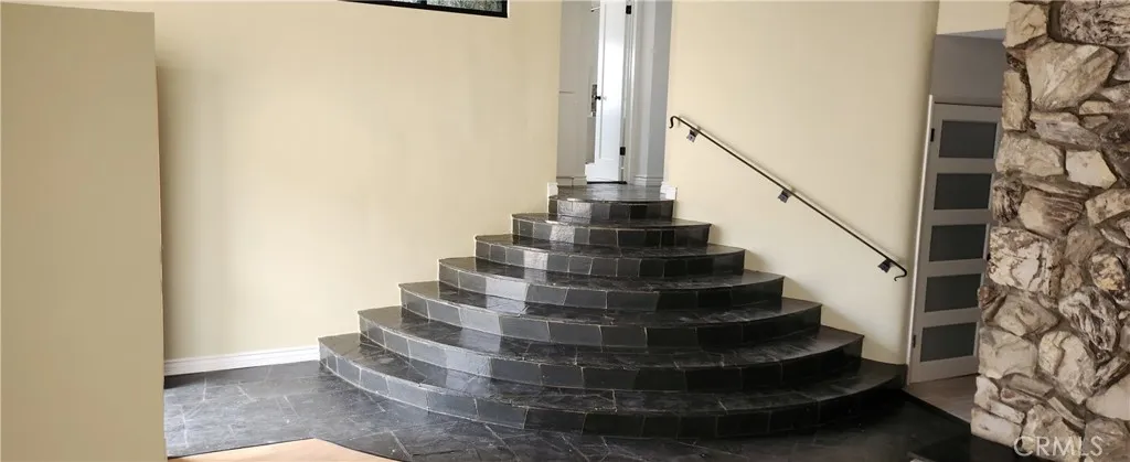 5448 W 57 Street, Los Angeles, California 90056