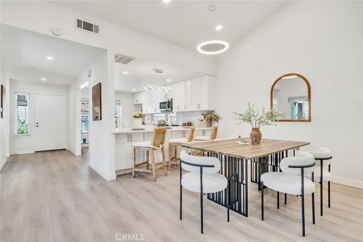 12 Primrose, Irvine, California 92604