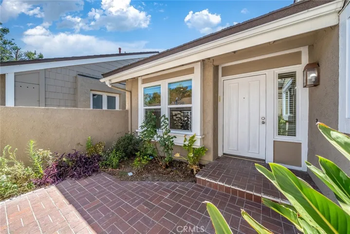 12 Primrose, Irvine, California 92604