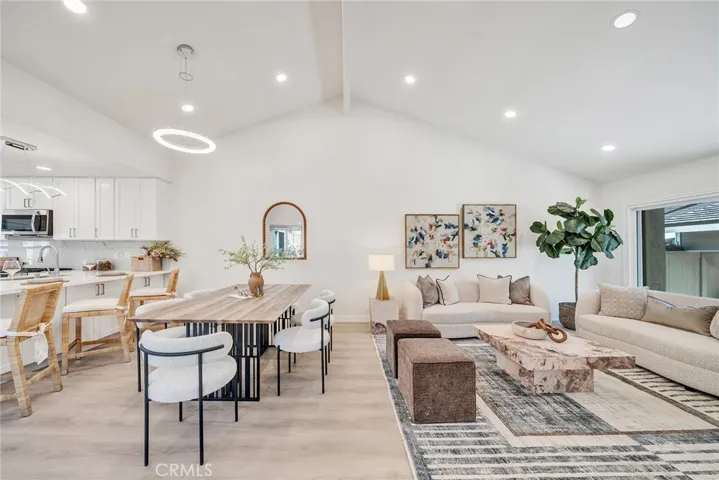 12 Primrose, Irvine, California 92604