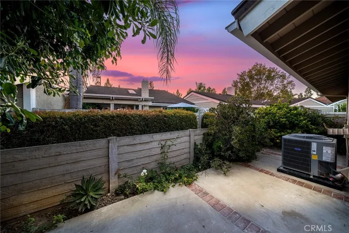12 Primrose, Irvine, California 92604