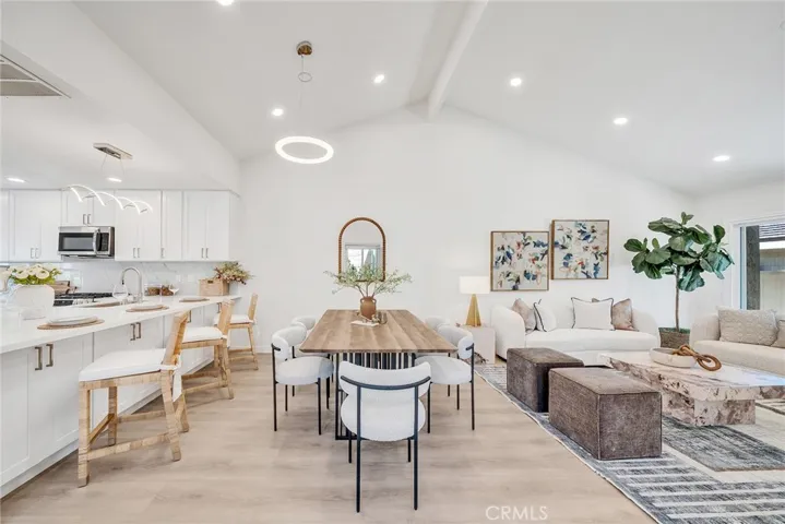 12 Primrose, Irvine, California 92604