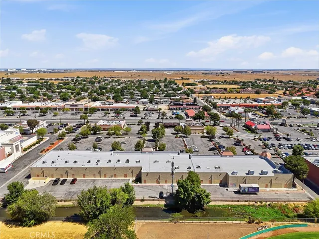 2140 E Palmdale Boulevard M, Palmdale, California 93550