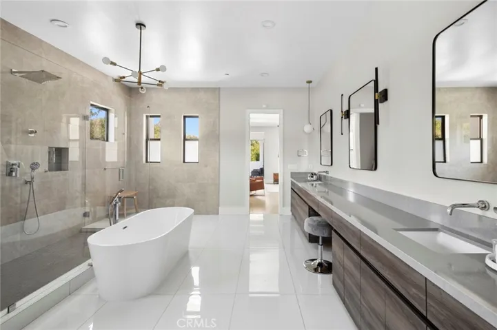 5742 Sierra Casa, Irvine, California 92603